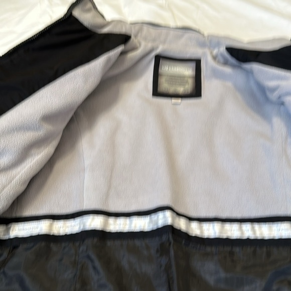 Liz Claiborne Quilted Black Jacket Womens Small Heavy Down Coat Water Resistant_ - Picture 9 of 10